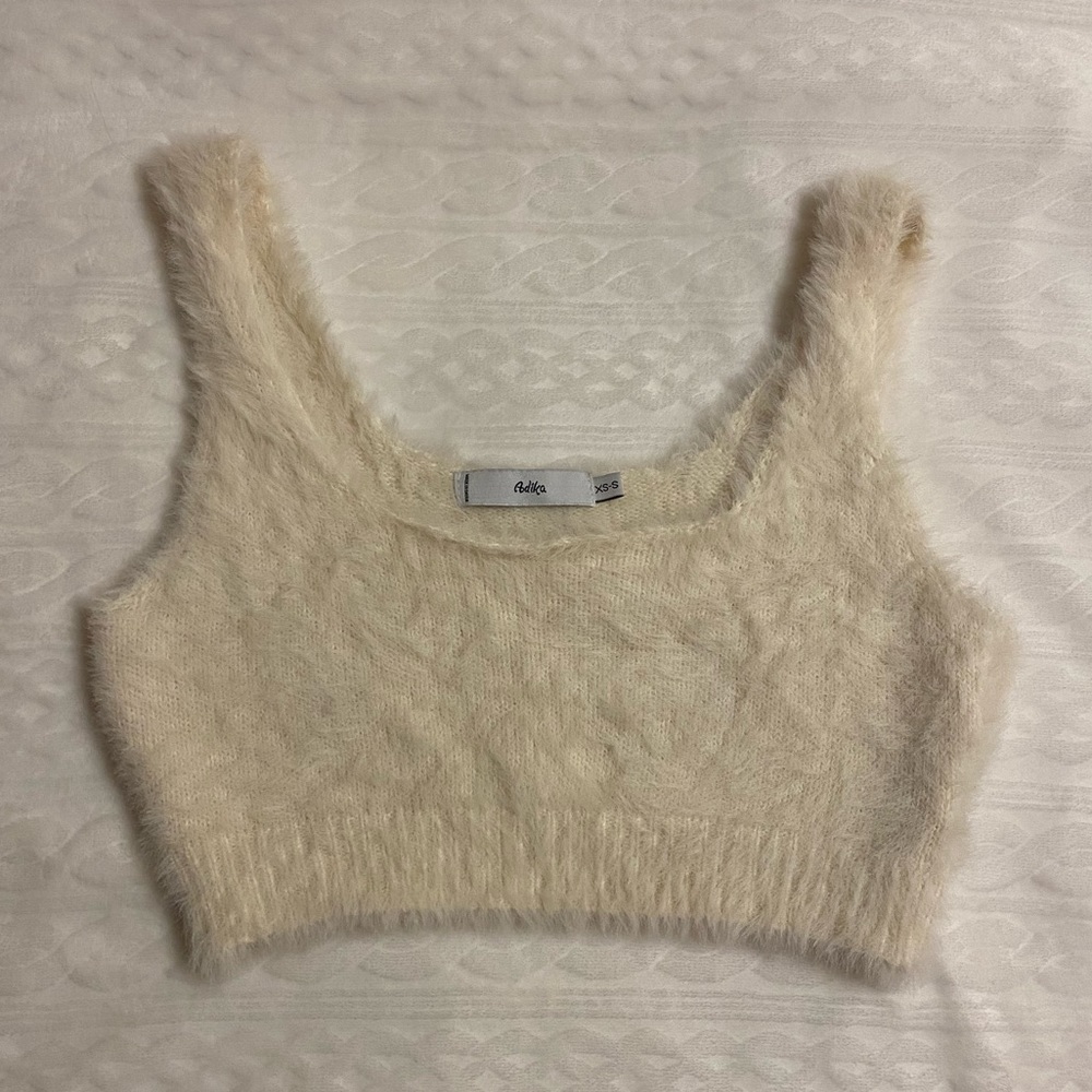 Adika Fuzzy Bra Crop